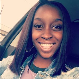 Meet your Posher, Lamisha